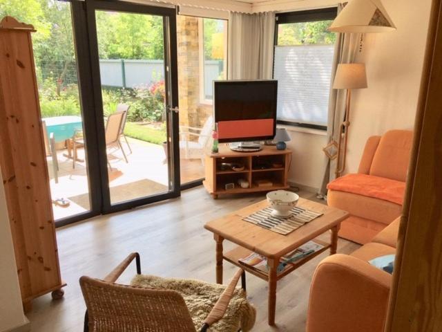 Ostseebungalow HaningHuus Diedrichshagen  Bagian luar foto
